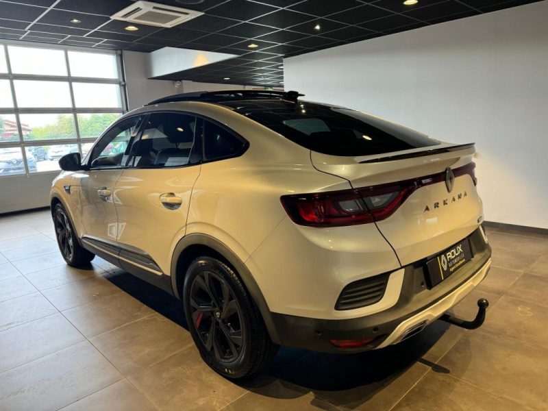 RENAULT ARKANA E-TECH 2022