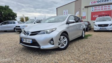 TOYOTA AURIS 2013