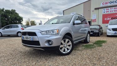 MITSUBISHI OUTLANDER 2011