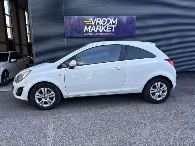 OPEL CORSA 2014