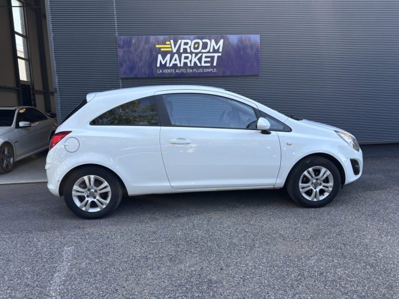 OPEL CORSA 2014