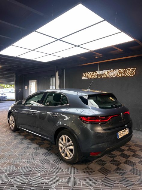 RENAULT MEGANE IV 1.5 BLUE DCI BUSINESS BVA