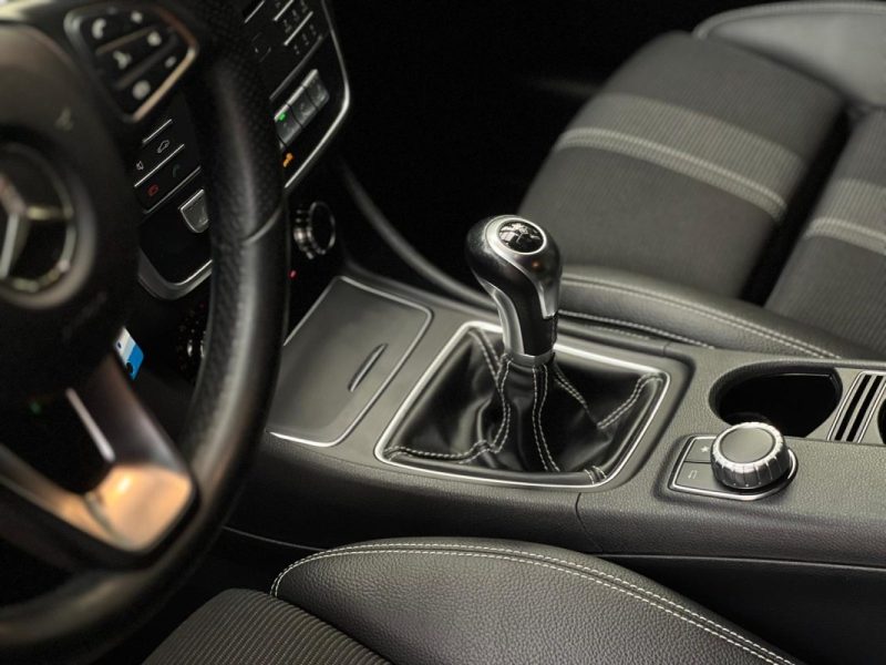 MERCEDES CLA 180 122CH SHOOTING BREAK URBAN