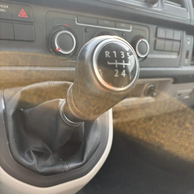 VOLKSWAGEN TRANSPORTER T6 L2H1 2.0 TDI 102 CV 1ere Main TVA Récupérable Garantie 12 mois