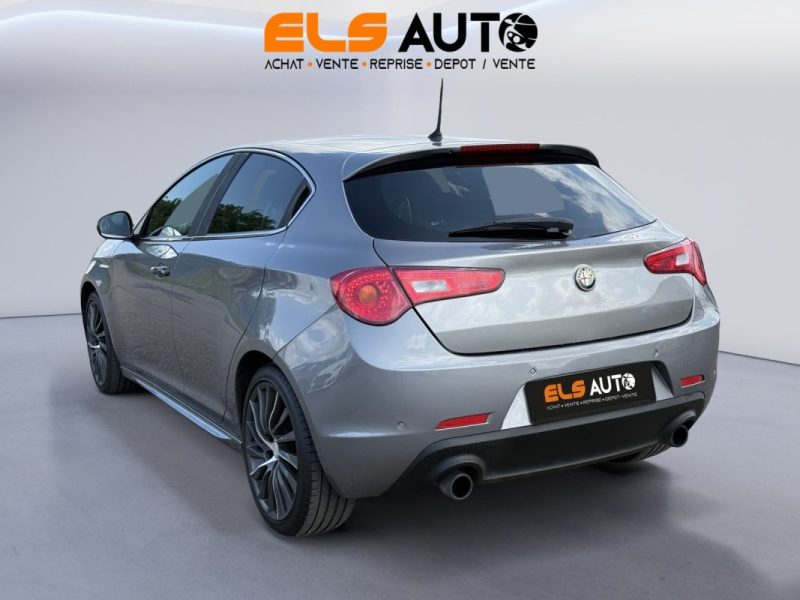 ALFA ROMEO GIULIETTA 2015