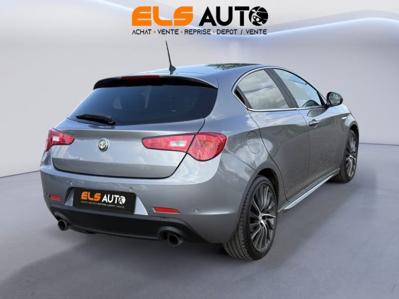 ALFA ROMEO GIULIETTA 2015