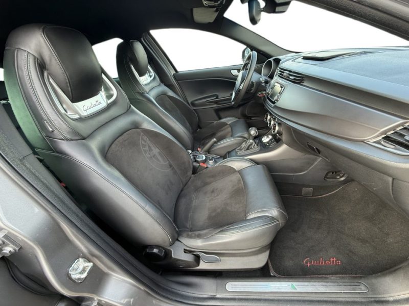 ALFA ROMEO GIULIETTA 2015