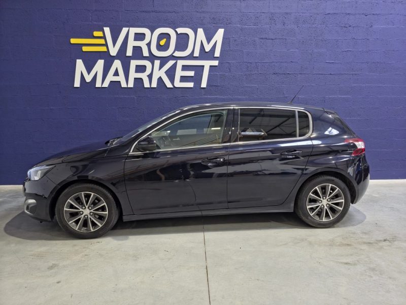 1.2 PureTech 110ch S&S Allure / Distribution OK