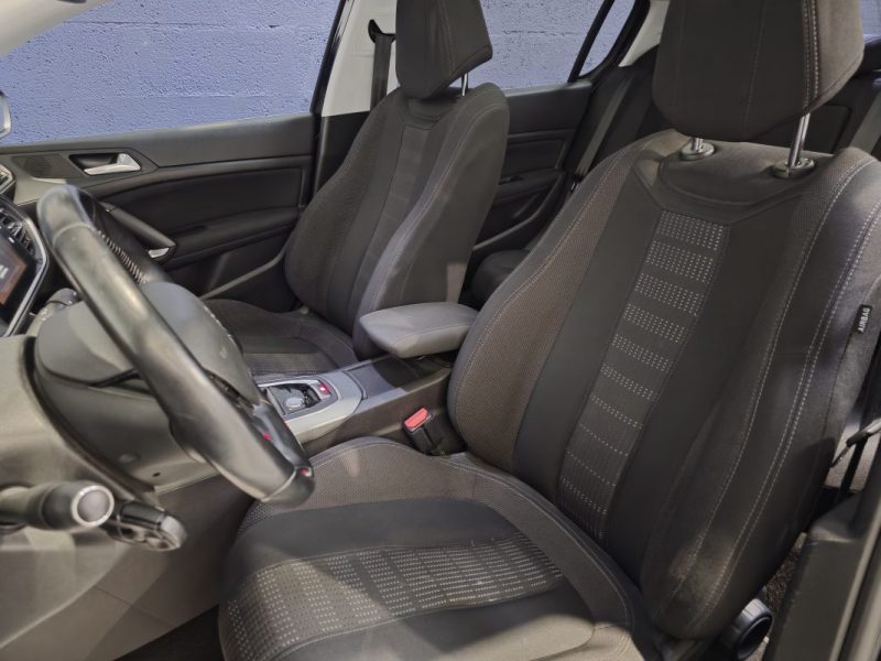 1.2 PureTech 110ch S&S Allure / Distribution OK