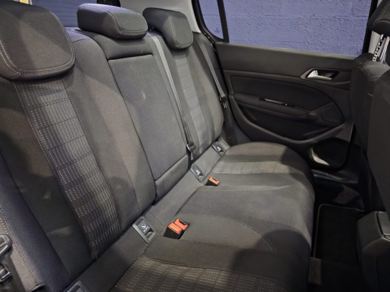 1.2 PureTech 110ch S&S Allure / Distribution OK