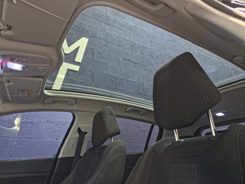 1.2 PureTech 110ch S&S Allure / Distribution OK