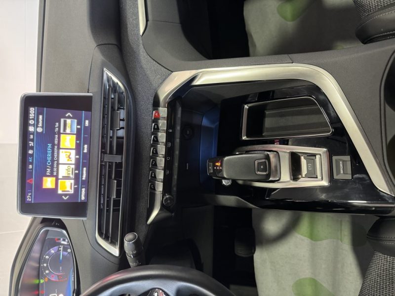 PEUGEOT 3008 2019 1.2 PureTech 130ch Active