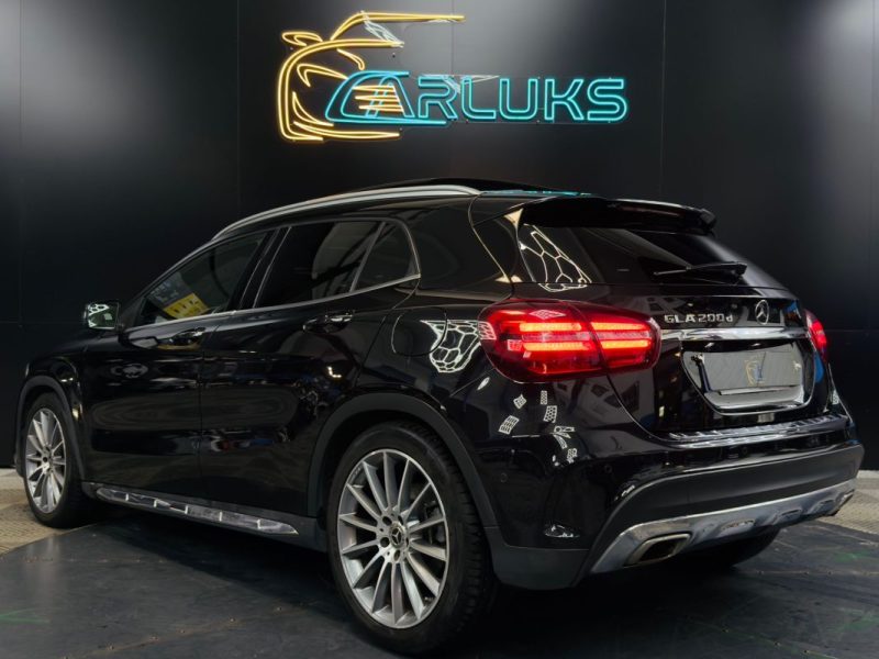 MERCEDES CLASSE GLA 200d 136 cv FASCINATION AMG 7G-DCT