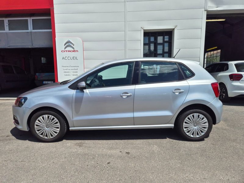 VOLKSWAGEN POLO 2016