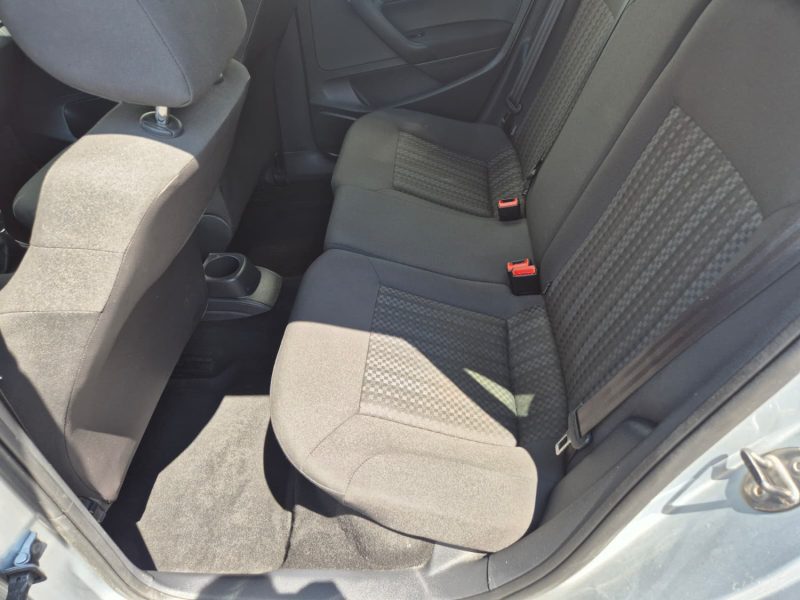 VOLKSWAGEN POLO 2016