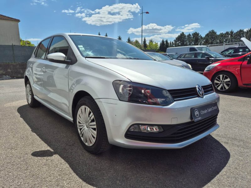 VOLKSWAGEN POLO 2016