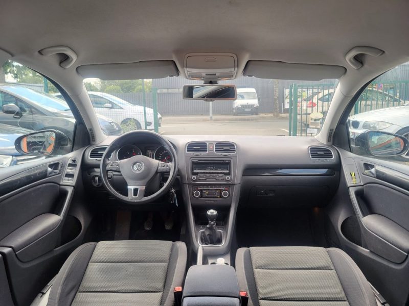 VOLKSWAGEN GOLF 2011