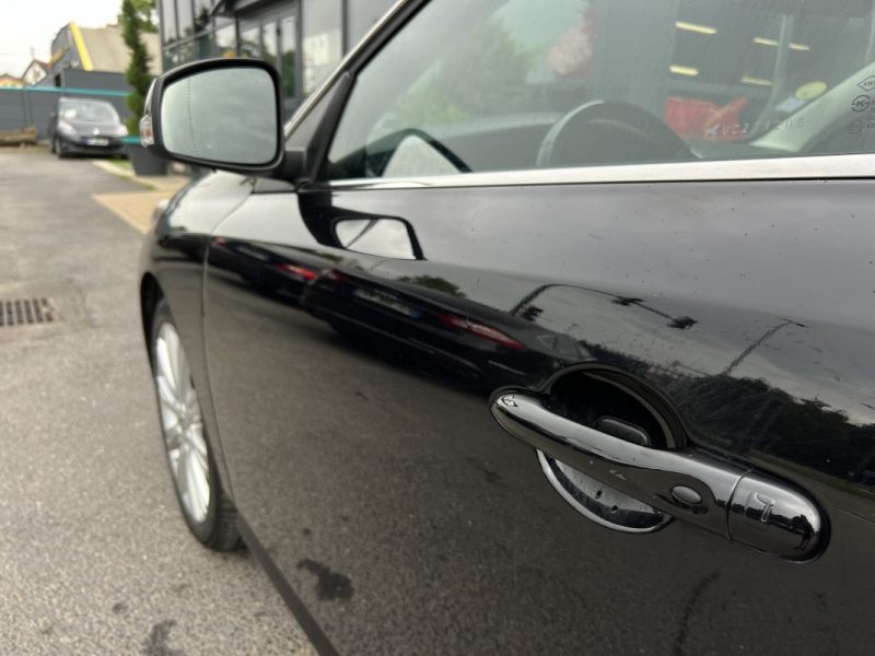 RENAULT LATITUDE INITIALE PARIS 2.0 DCI 150 Cv 1ERE MAIN / INTERIEUR CUIR CAMERA GPS - GARANTIE 1 AN