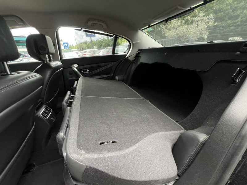 RENAULT LATITUDE INITIALE PARIS 2.0 DCI 150 Cv 1ERE MAIN / INTERIEUR CUIR CAMERA GPS - GARANTIE 1 AN