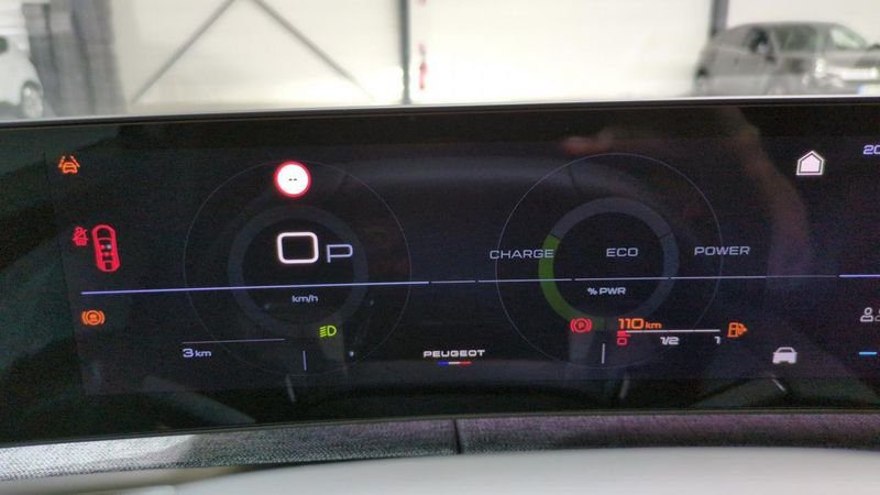 Peugeot 3008 nouveau Hybrid 145 e-dcs6 allure + navi + pack 360 vision & drive assist