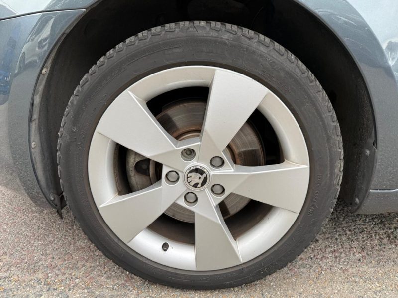 SKODA OCTAVIA COMBI 1.8 TSI 180 ELEGANCE DSG7