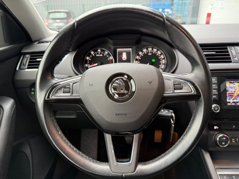 SKODA OCTAVIA COMBI 1.8 TSI 180 ELEGANCE DSG7