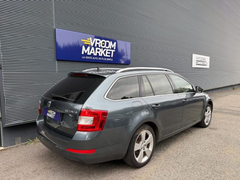 SKODA OCTAVIA COMBI 1.8 TSI 180 ELEGANCE DSG7