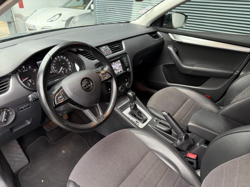 SKODA OCTAVIA COMBI 1.8 TSI 180 ELEGANCE DSG7