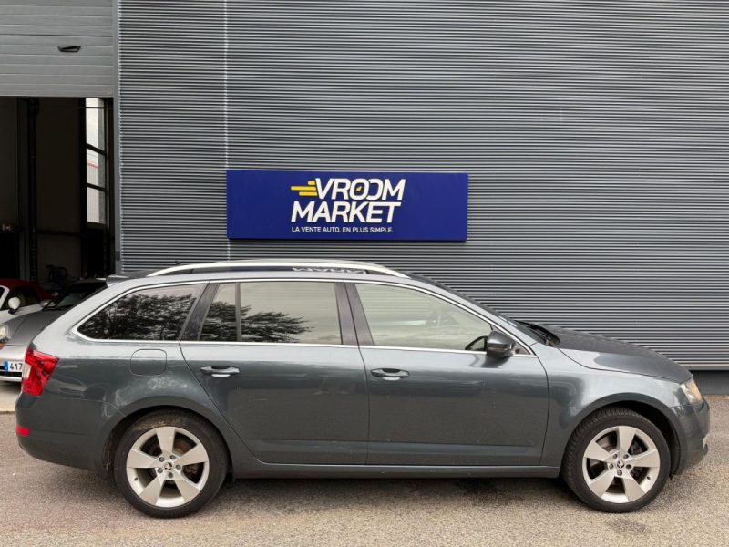 SKODA OCTAVIA COMBI 1.8 TSI 180 ELEGANCE DSG7