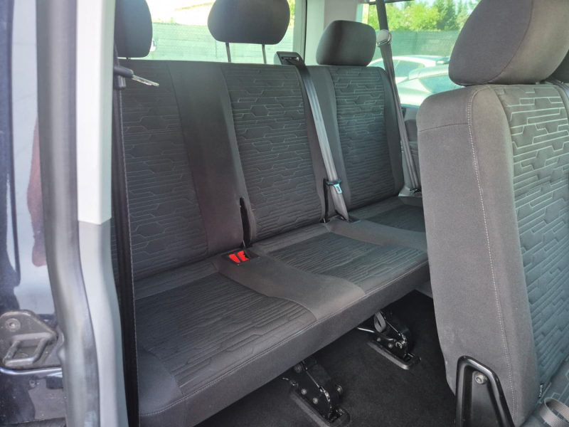 VOLKSWAGEN CARAVELLE 2024