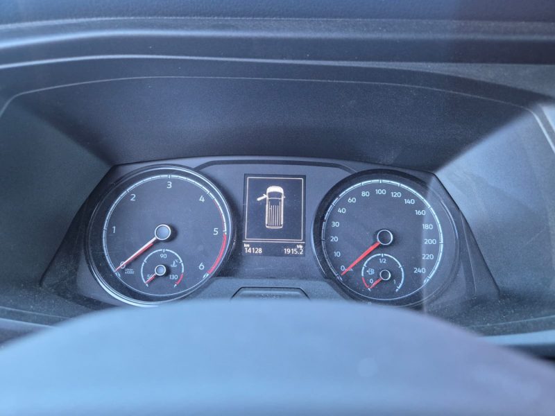 VOLKSWAGEN CARAVELLE 2024