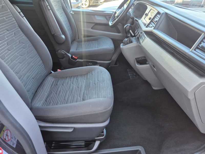 VOLKSWAGEN CARAVELLE 2024