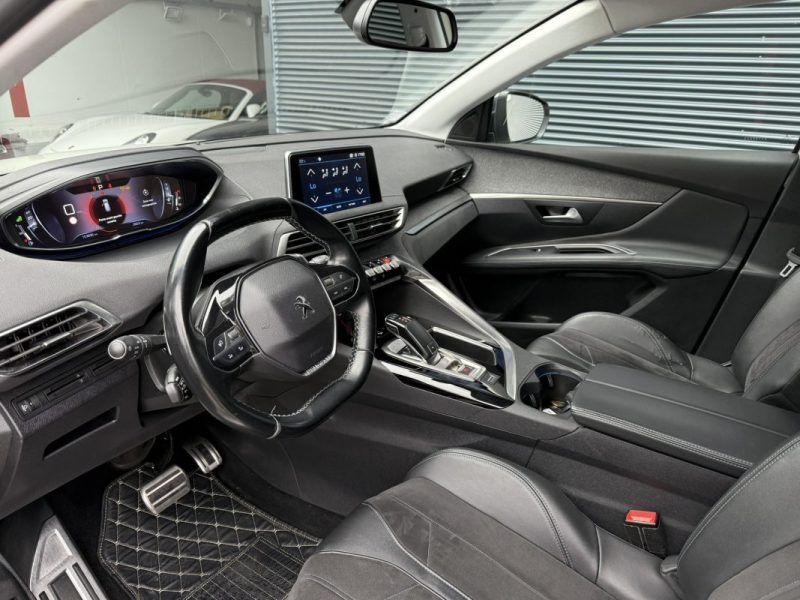 PEUGEOT 3008 1.2 PURETECH 130cv CROSSWAY