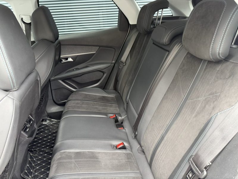 PEUGEOT 3008 1.2 PURETECH 130cv CROSSWAY