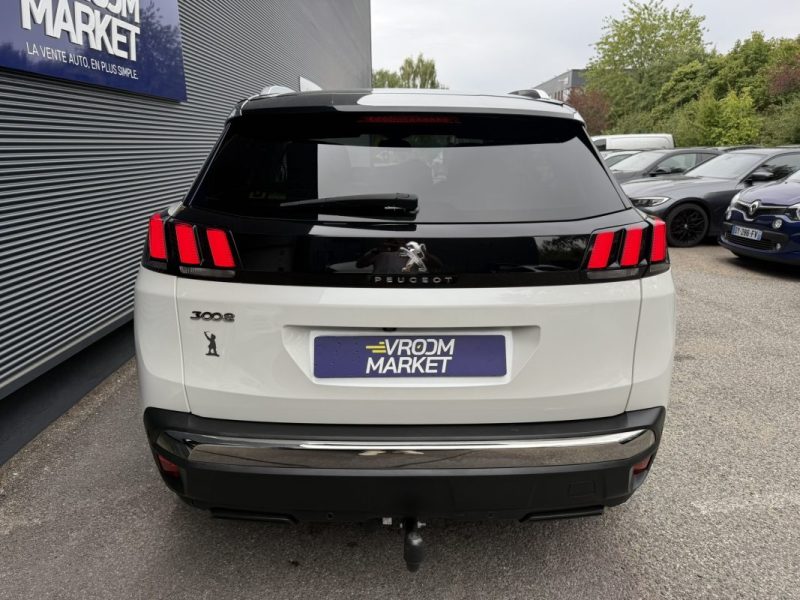 PEUGEOT 3008 1.2 PURETECH 130cv CROSSWAY