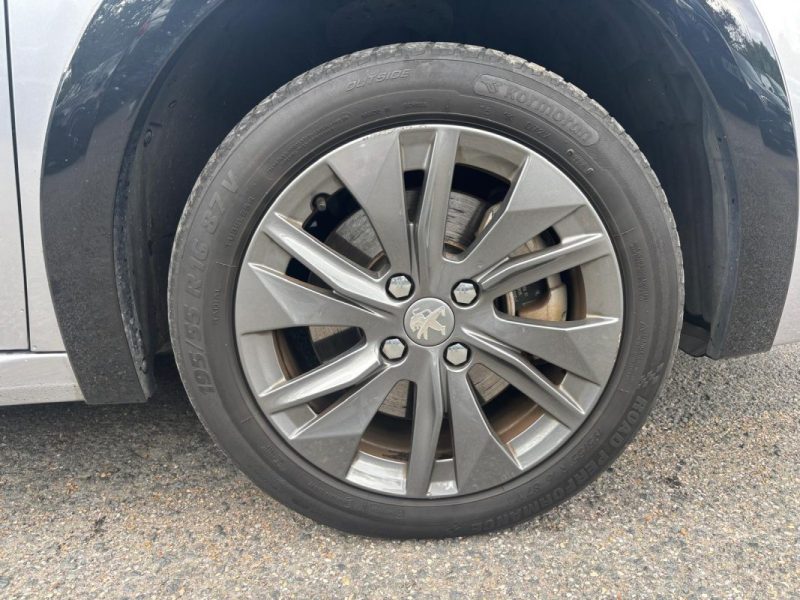 PEUGEOT 208  e-208 100Kw 136cv