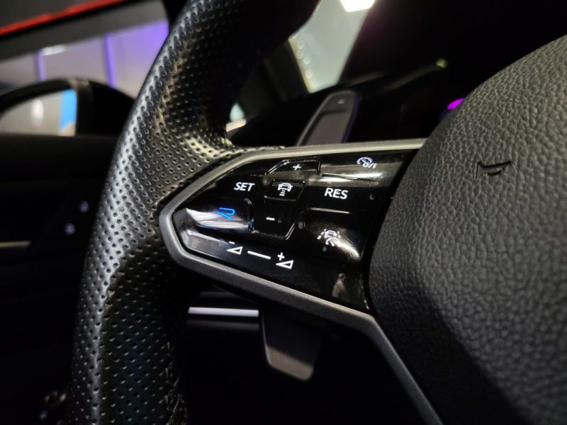 VOLKSWAGEN GOLF VIII R 2.0 TSI 370ch 4Motion DSG7 / AKRAPOVIC + TETE HAUTE + NURBURGRING /