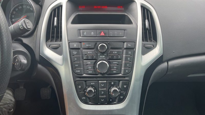 OPEL ASTRA GTC 1.4 L 120 ch