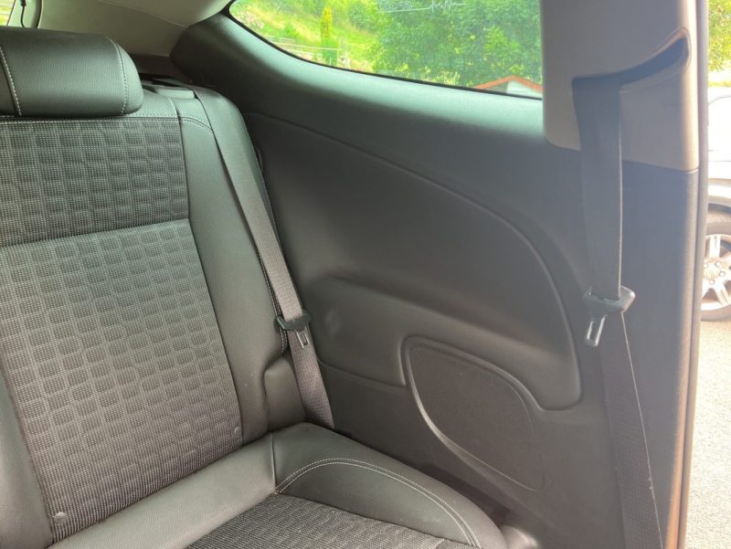 OPEL ASTRA GTC 1.4 L 120 ch