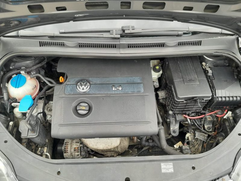 Volkswagen Golf Plus 1.4 75ch Confort BVM6  2005