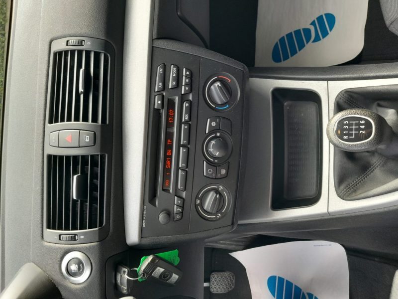 BMW Série 1 I (E81/E87) 116i 115ch Premiere BVM6 5p 1er Main 2006