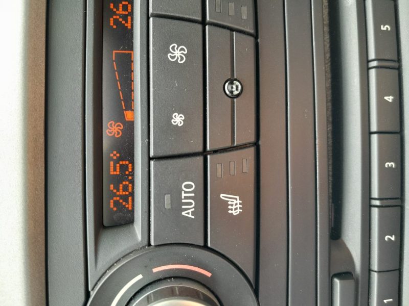 BMW Série 1 I (E81/E87) 116d 115ch Edition ConnectedDrive bvm6 5p Garantie 12 Mois