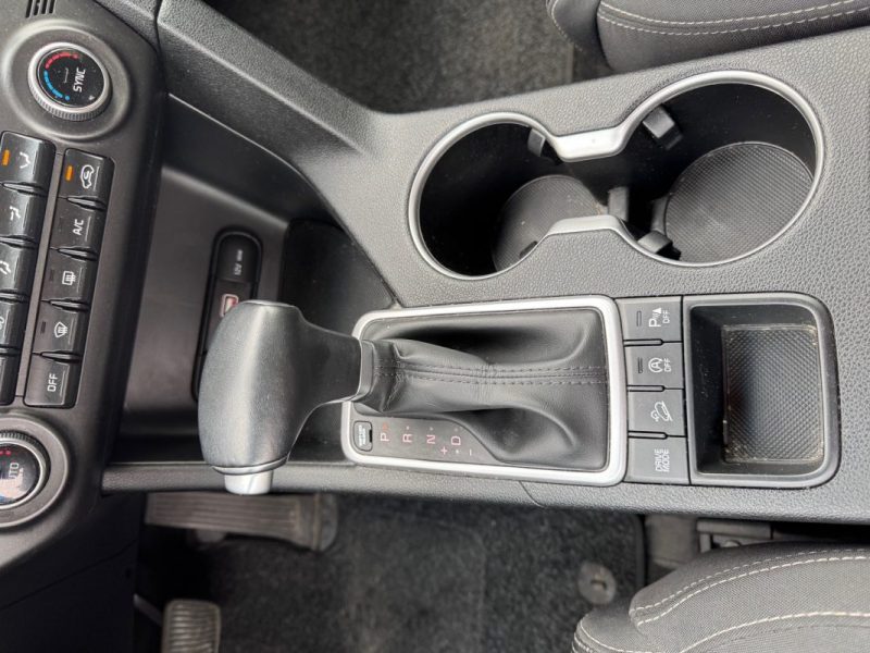 KIA SPORTAGE 1.7 crdi 140cv boite auto 