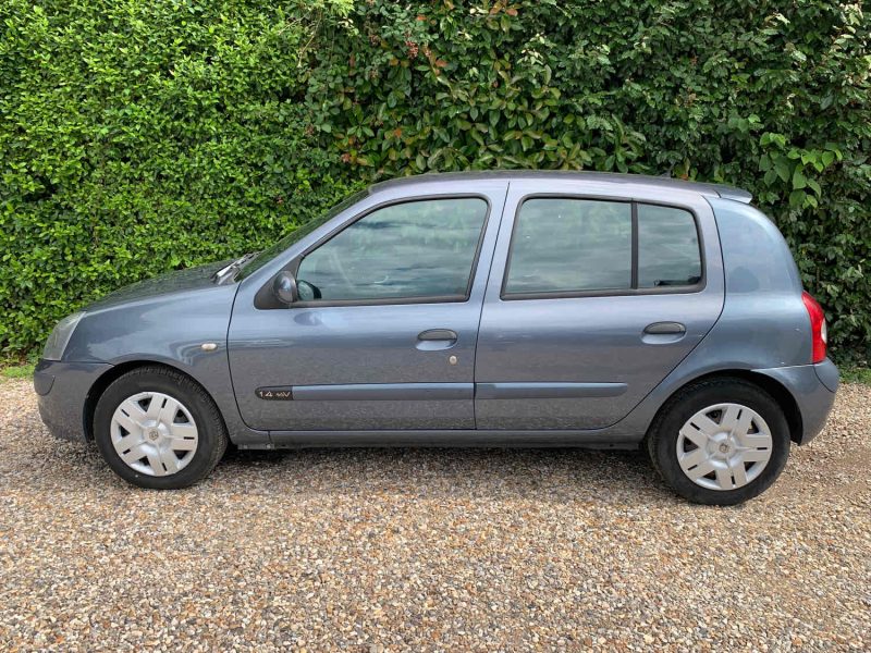 RENAULT CLIO 2  2005 CLIO 2