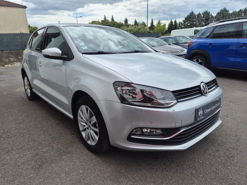 VOLKSWAGEN POLO 2016