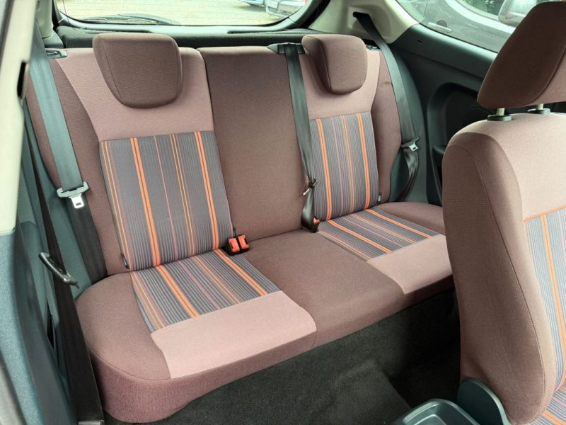 Ford Fiesta IV 1.25 81ch Ambiente 3p Garantie 2009