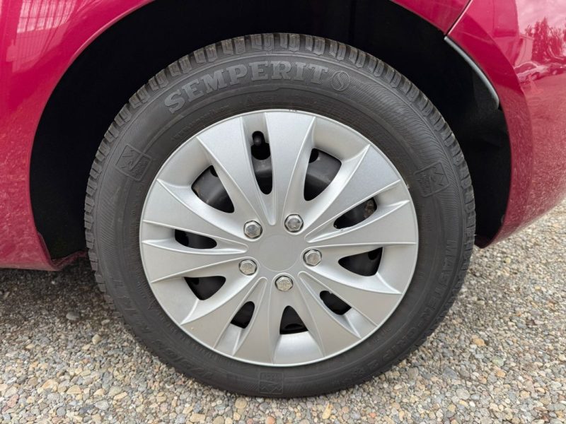 Ford Fiesta IV 1.25 81ch Ambiente 3p Garantie 2009