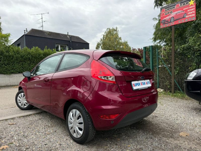Ford Fiesta IV 1.25 81ch Ambiente 3p Garantie 2009