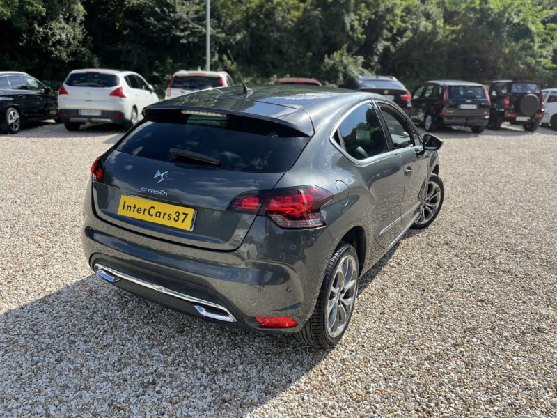 CITROEN DS4 2011