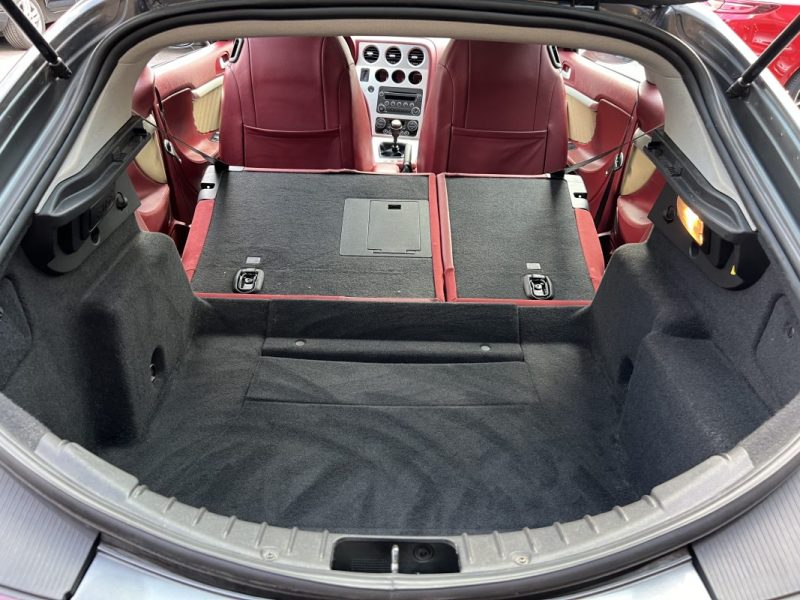 ALFA ROMEO BRERA 2.4 JTD 200 Cv 1ERE MAIN / INTERIEUR CUIR TOIT PANORAMIQUE - GARANTIE 1 AN